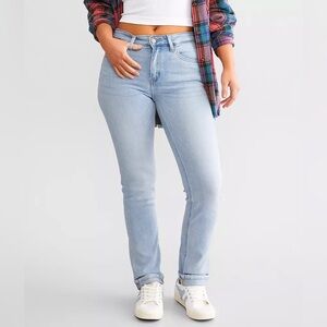 NWT Kancan Hannah Signature Kurvy Mid-Rise Straight Stretch‎ Jean Blue 33 x 32